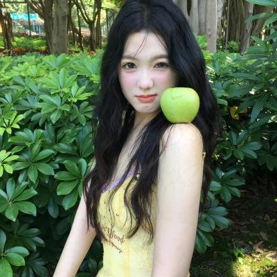 我们在黑夜中相拥